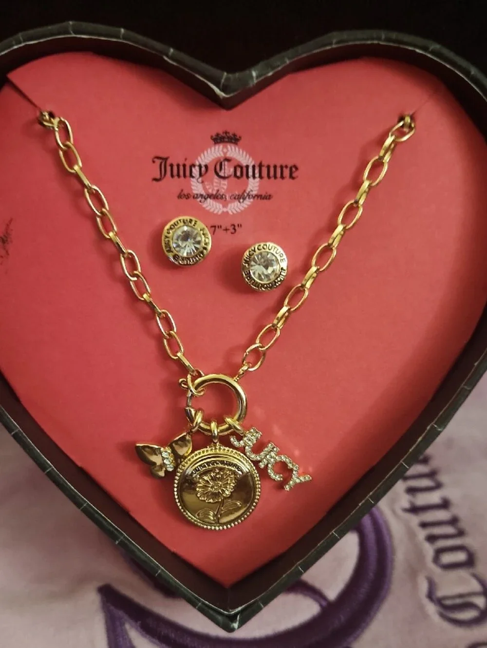 7 Piece Juicy Couture Mint Quilted Wristlet 2 Sets Of Lip Gloss 4 Jewelry Set.